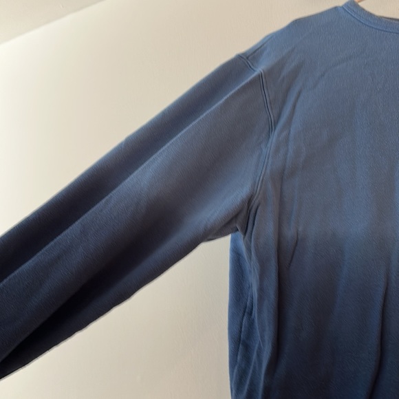 Old Navy Men’s Crewneck - Picture 2 of 4